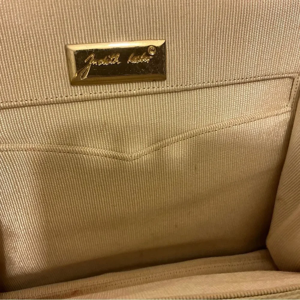 judith leiber  beige lizard bag Elegant Cream Clutch Bag